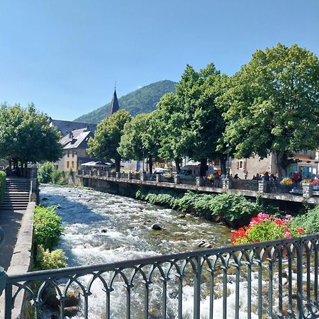 Entre Montagne Et Riviere Apartman Arreau Kültér fotó